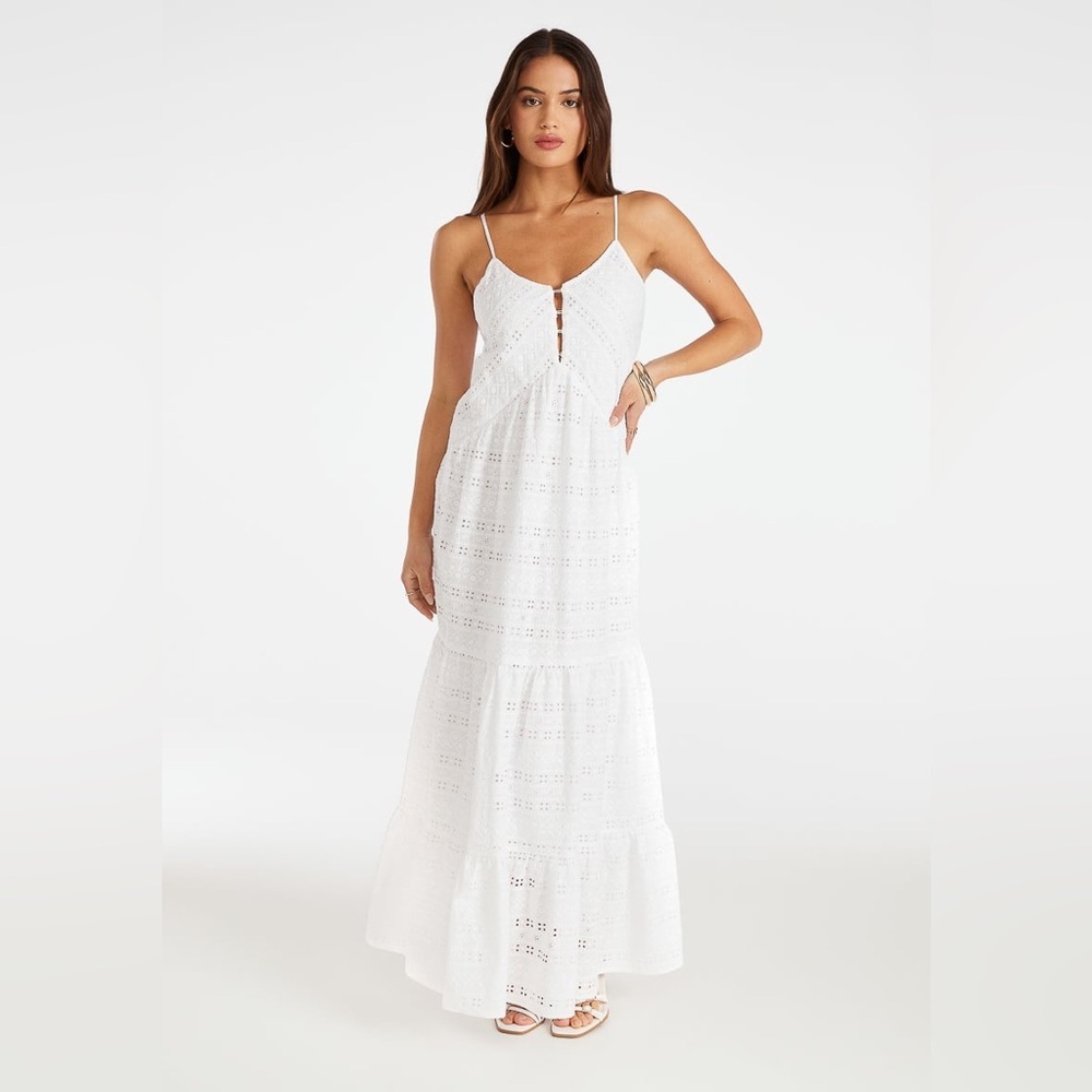 NWT Shoe Dazzle Elegant White Cotton Spaghetti Strap Summer Maxi Dress
